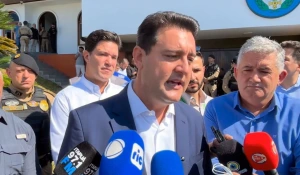 Ratinho Jr. alfineta Moro e PT e pede defesa do Paraná a "brigas que vêm de Brasília"