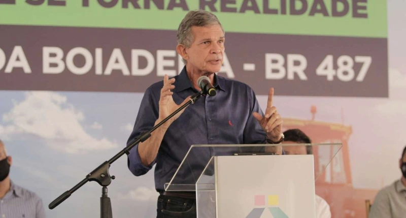 Prefeito de Foz do Iguaçu afirma que não sairá do PL