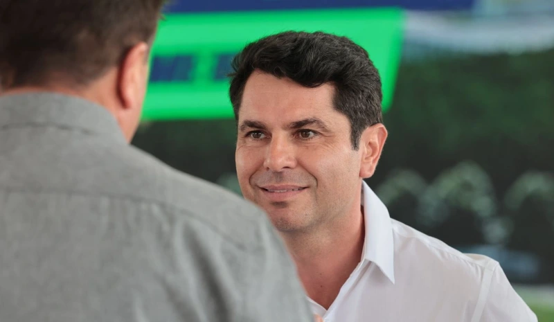 Grupo de 189 prefeitos declara apoio à pré-candidatura de Alexandre Curi ao Governo do Paraná