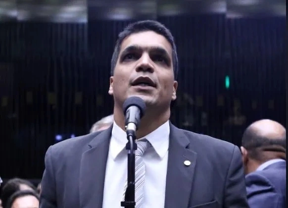 Cabo Daciolo anuncia pré-candidatura à Presidência