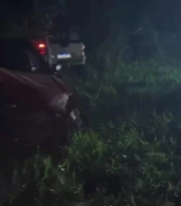 Homem morre e mulher fica ferida em grave acidente na BR-277