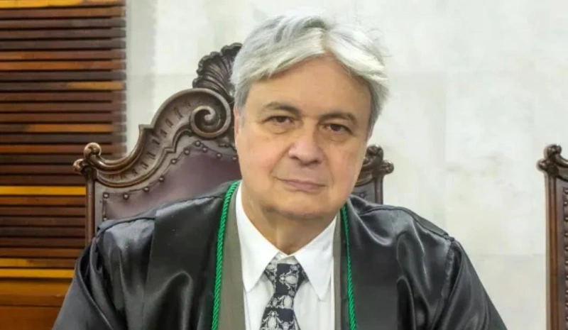 Justiça volta atrás e veta pagamento de R$ 917 mil de juros a Maurício Requião