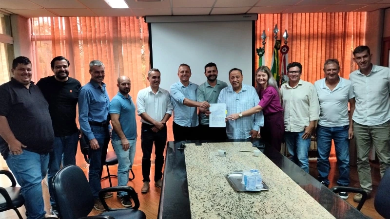 Assinado contrato para mais uma obra de pavimentação asfáltica em Marechal Rondon com investimento superior a R$ 6 milhões