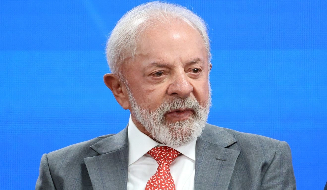 Lula admite que pode não disputar reeleição em 2026