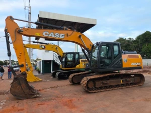 Prefeitura rondonense conta com duas novas escavadeiras hidráulicas