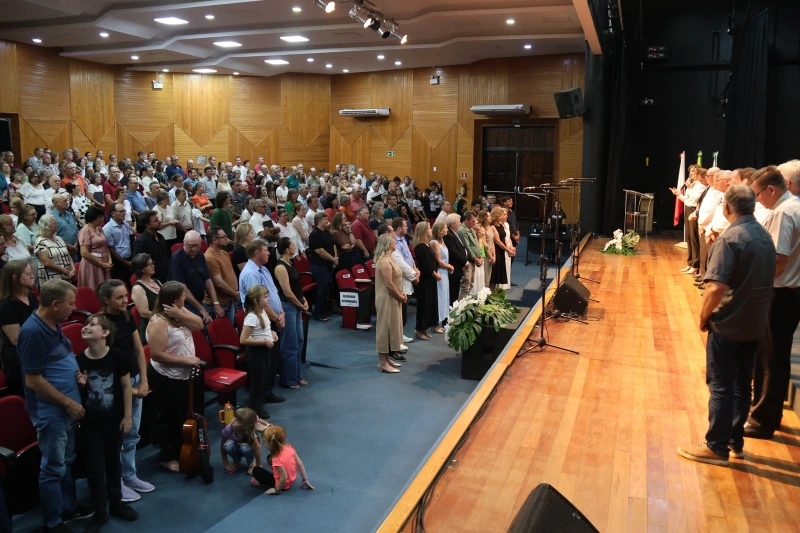 Culto Fraternal destaca integração entre igrejas de Nova Santa Rosa