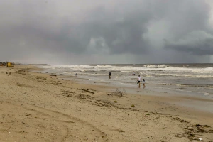 Fim de semana de mudança no tempo: calor dá lugar a pancadas de chuva no Paraná