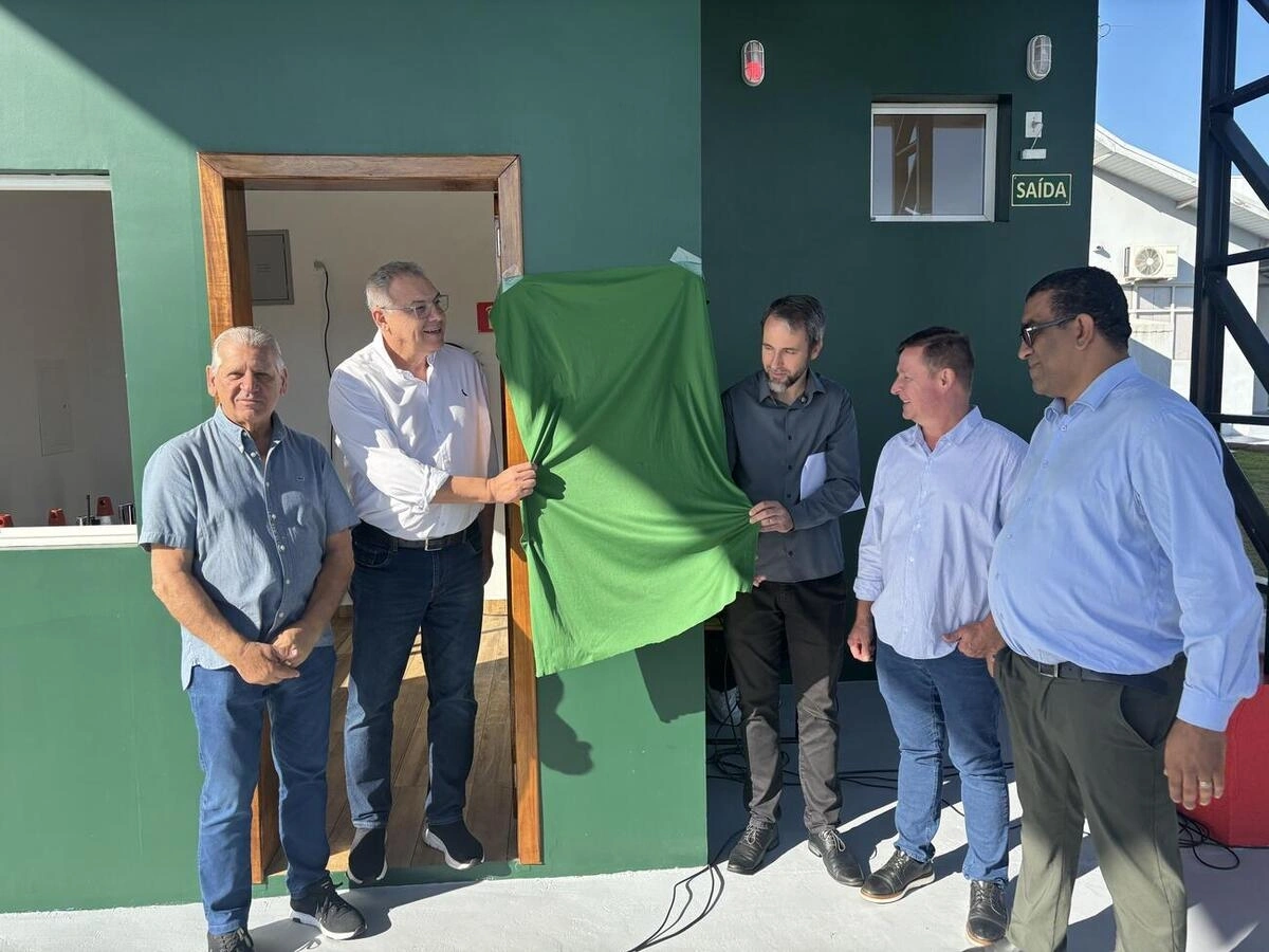 Toledo inaugura guarita de inspeção e entrega equipamentos de segurança para aeroporto