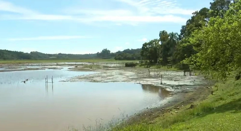 Paraná decreta emergência hídrica e proíbe uso de água tratada para atividades não essenciais