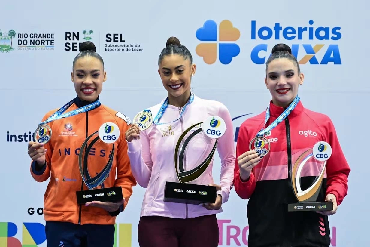 É do Paraná: Bárbara Domingos conquista título no Campeonato Brasileiro de ginástica rítmica