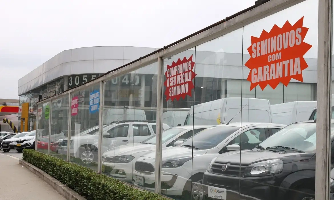 Venda de carros novos no país em 2026 atinge maior patamar desde 2013