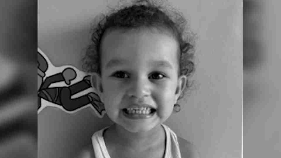 Menina de 2 anos vítima de acidente com tanque é velada em Toledo