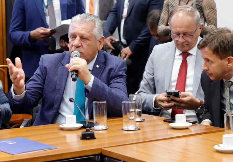 Deputado federal Sperafico defende piso nacional da segurança pública