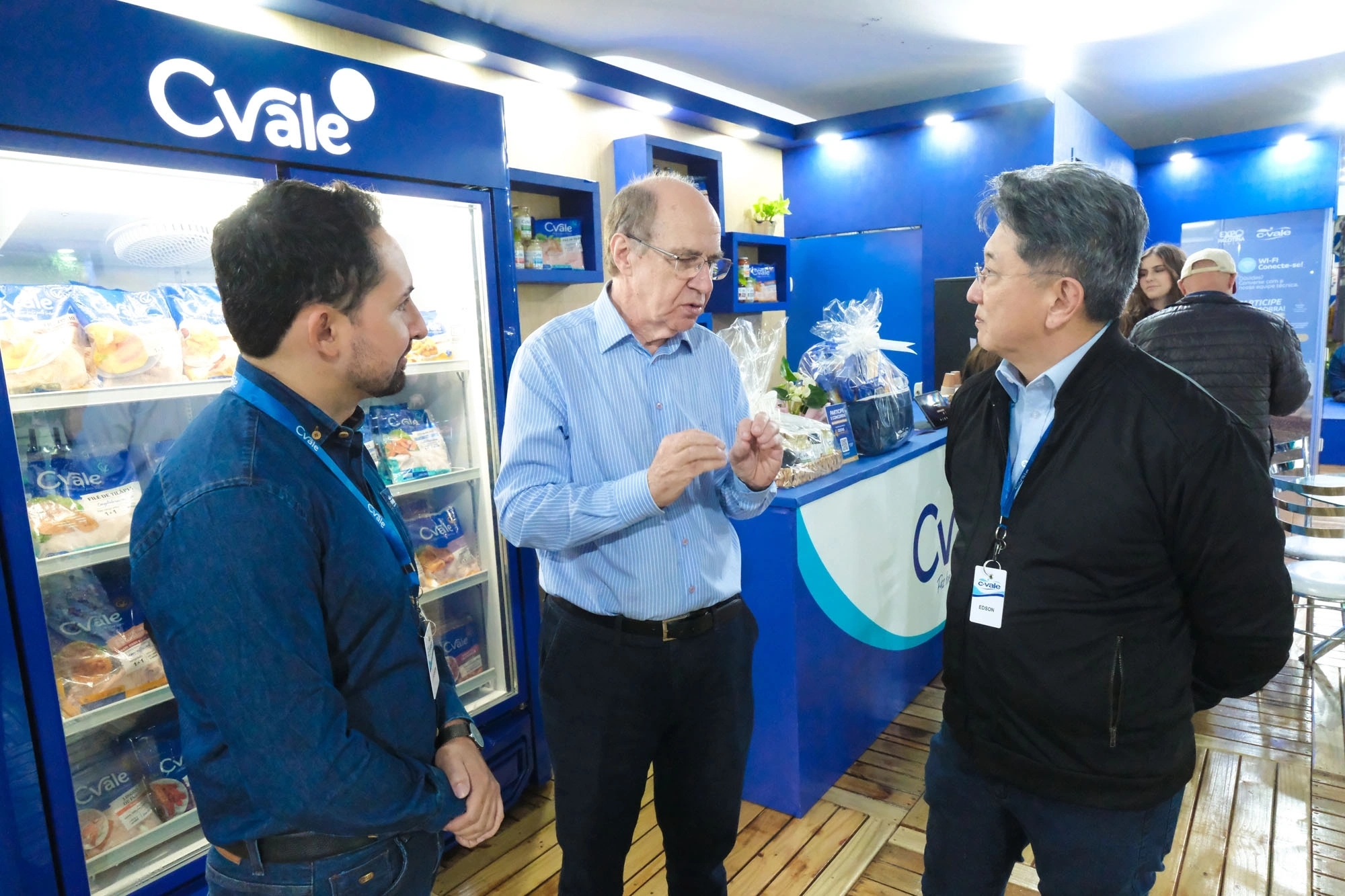 C.Vale apresenta cadeias produtivas e condições especiais na Expo Palotina