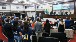 Suplentes tomam posse na Câmara de Toledo