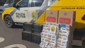 Quase 3 mil maços de cigarros contrabandeados e máquinas caça-níqueis são apreendidos em Toledo