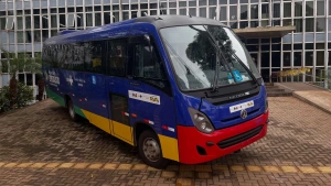 Marechal Cândido Rondon recebe novo micro-ônibus para o transporte de pacientes