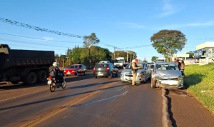 Quatro pessoas ficam feridas em acidente na PR-317, em Toledo