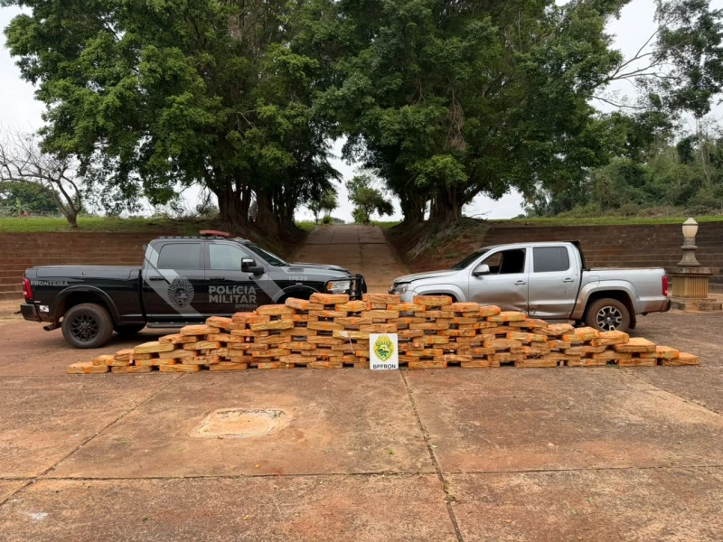 BPFron apreende mais de 1,2 tonelada de maconha e recupera caminhonete roubada em Santa Helena