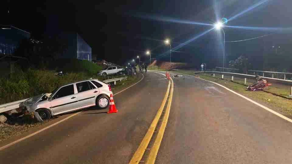 Motociclista morre após batida frontal com carro na PR-471 em Três Barras do Paraná
