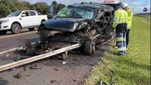 Ultrapassagem proibida provoca acidente com quatro veículos na BR-277 em Santa Tereza do Oeste