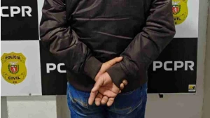Vereador é preso no PR após descumprir medida protetiva e bater carro contra veículo da ex-companheira