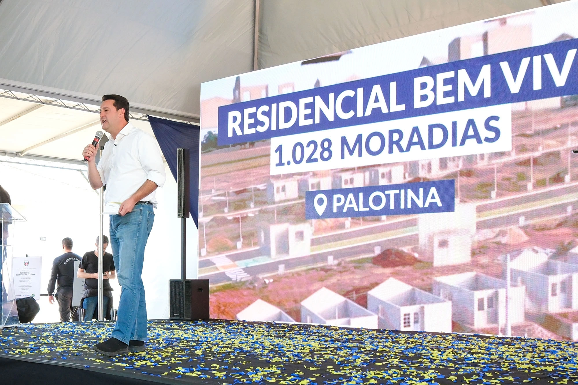 6a5e4a8e1c041-ratinho1