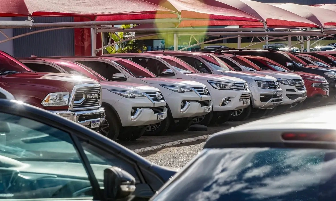 Fenabrave: emplacamentos crescem 16,01% no primeiro semestre