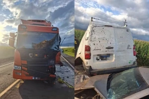 Motorista de furgão morre após bater de frente com caminhão em rodovia, do PR