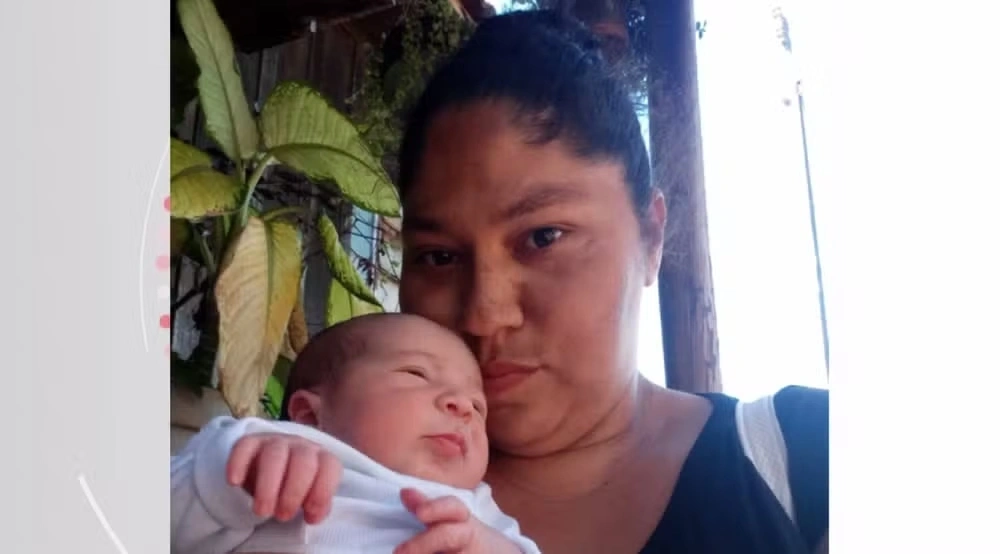 Mãe de 'bebê surpresa' teve 12 horas entre sentir dor, descobrir gravidez e dar à luz, no Paraná