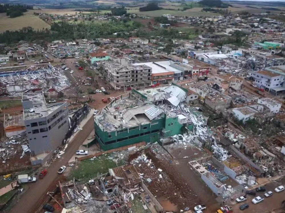 Paraná foi atingido por 6 tornados em intervalo de três dias, confirma Simepar