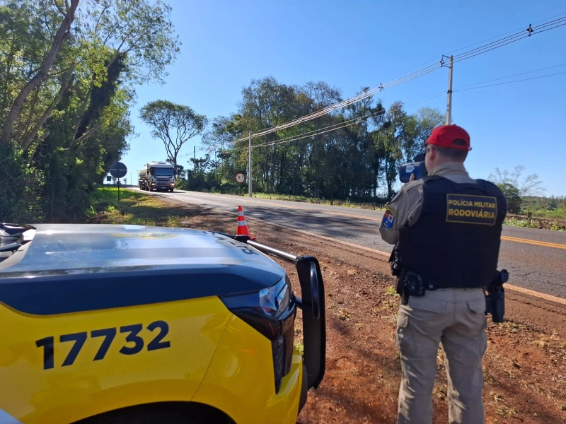 Radar flagra 70 veículos acima da velocidade em apenas uma hora na PR-364, em Palotina