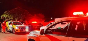 Homem de 55 anos é morto a tiros em frente de casa em Foz do Iguaçu
