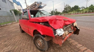Motociclista fica gravemente ferido após colisão com carro na PR-317, em Toledo