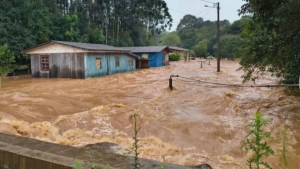 Chuva em SC: 15 municípios decretam situação de emergência