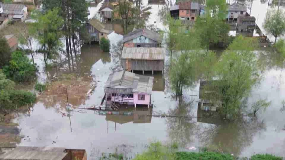 Temporal atinge 80 municípios no PR e deixa mais de 22 mil afetados