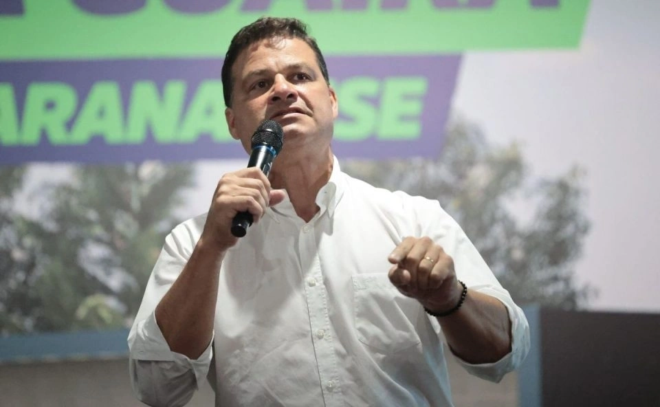 Sandro Alex marca agendas políticas no Oeste e carreatas com apresentador Ratinho no Sudoeste