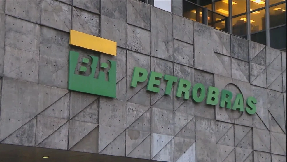 Petrobras aumenta diesel em R$ 1, mas preço final não muda