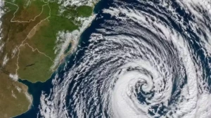 Último ciclone do inverno pode provocar tempestades com ventos de até 100 km/h no Paraná