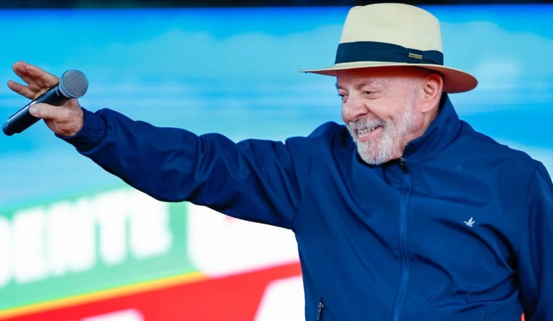 Lula diz que Senado com direita na maioria vai “transformar o país num inferno” e pede votos para aliados