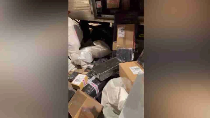 PF apreende carga avaliada em R$ 2 milhões com medicamentos e eletrônicos em Céu Azul