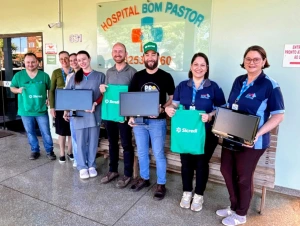 Hospital Bom Pastor recebe três computadores em doação da Sicredi Progresso PR/SP
