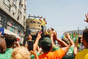 Flávio: Lula está "desesperado" e é o "pai do tigrinho"
