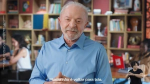Lula destaca fim das bets e da 6x1 em última propaganda