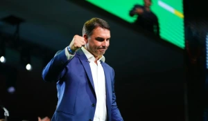 Frente Parlamentar da Agropecuária declara apoio a Flávio Bolsonaro