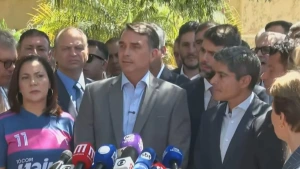Eleições - Flávio lista mudanças prioritárias na Constituição se eleito