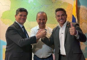 Eleições - Moro se une a governadores do Sul em apoio a Flávio Bolsonaro