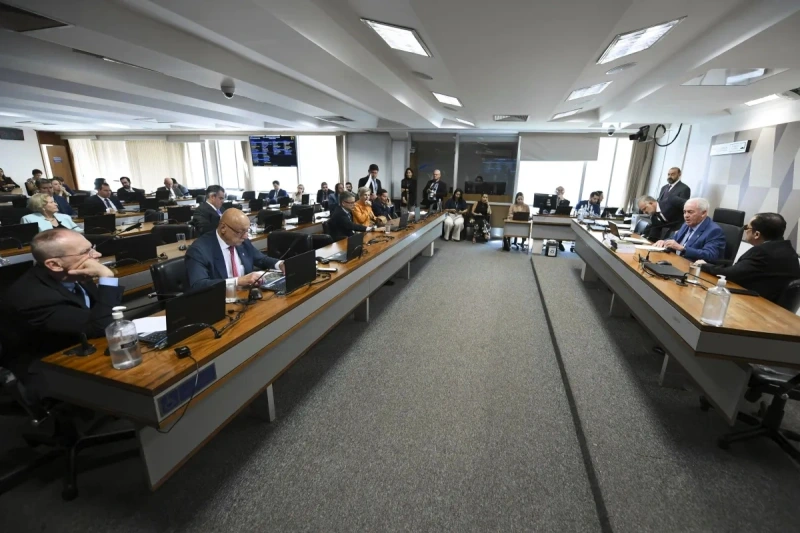 Brasília - CCJ do Senado marca votação da PEC da Segurança para quarta-feira (14)