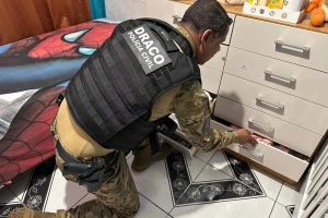 Segurança - PCPR prende 106 pessoas em megaoperação contra grupo criminoso em três estados