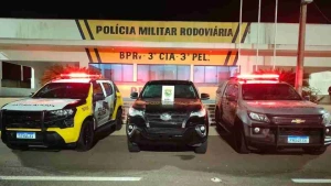 PR 323 - PRE recupera SW4 furtada e prende jovem em Iporã